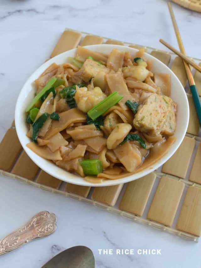 How To Make Ho Fun Noodles